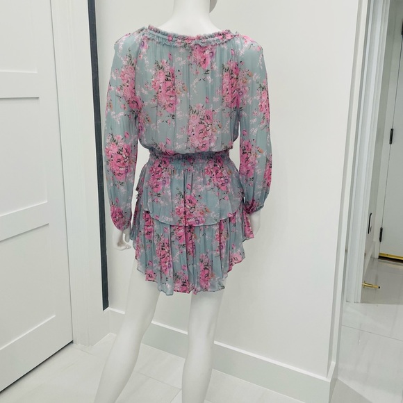 Chiffon light dress - Picture 5 of 8